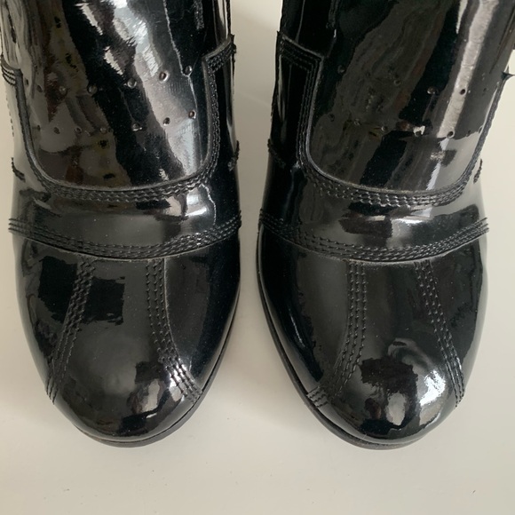 DRIES VAN NOTEN Patent Velcro Strap Pumps - Picture 9 of 13